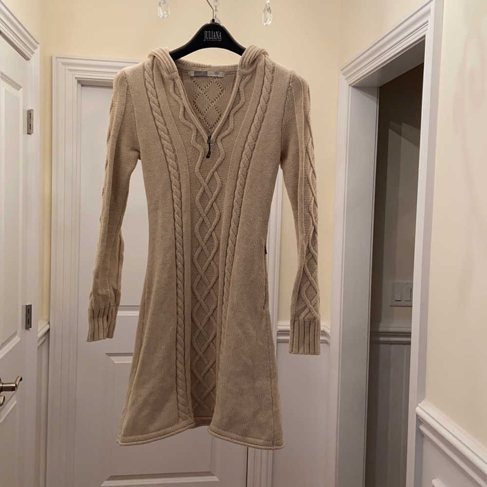 Athleta sweater dress size small